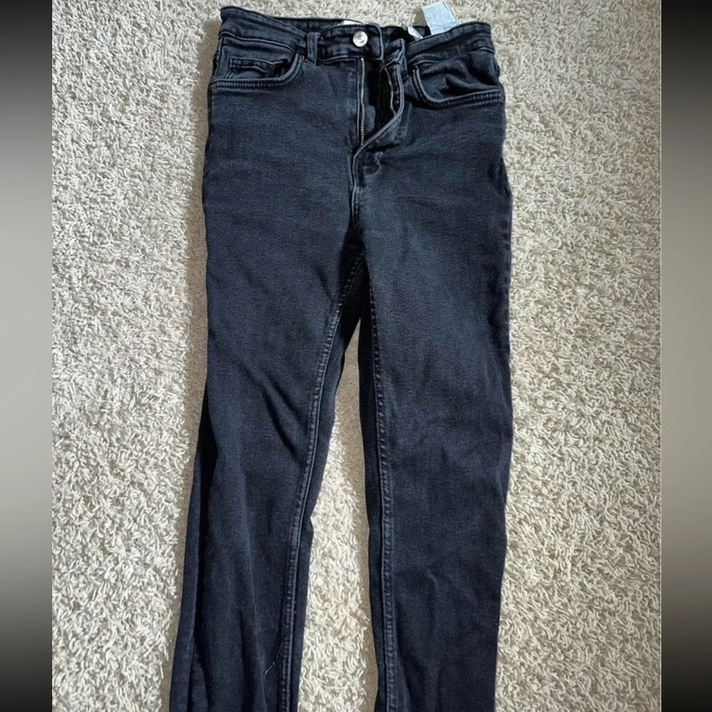 Zara Black Straight Jeans Size 8 - Picture 1 of 2